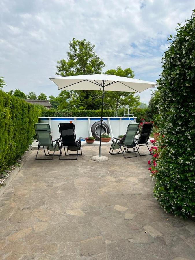 Casa Serenella B&B - Casa Vacanze เพียซโซลา ซุล เบรนตา ภายนอก รูปภาพ