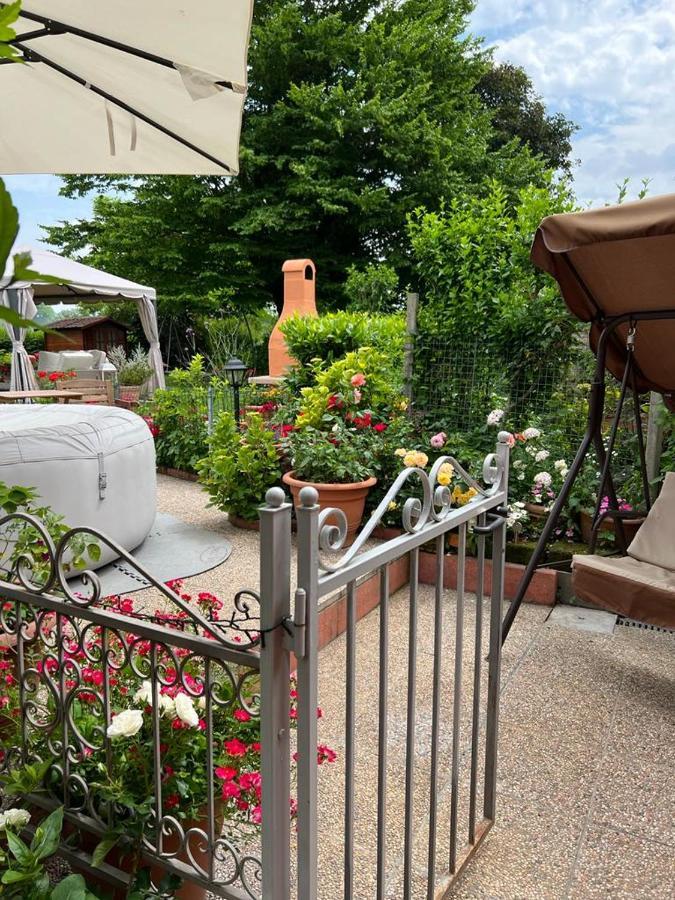 Casa Serenella B&B - Casa Vacanze เพียซโซลา ซุล เบรนตา ภายนอก รูปภาพ