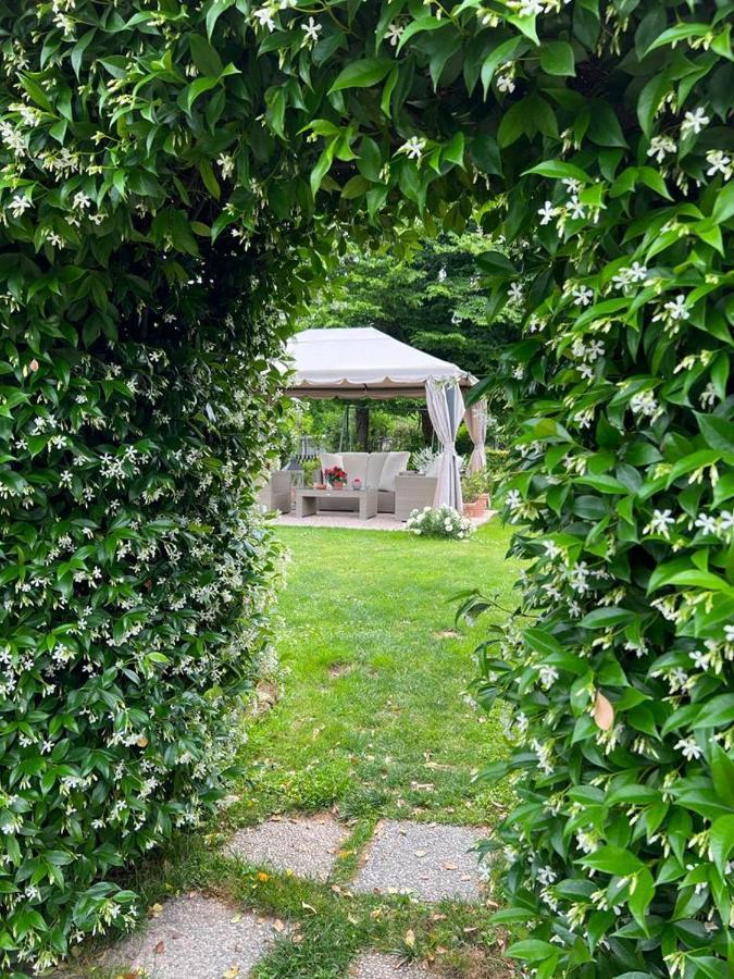 Casa Serenella B&B - Casa Vacanze เพียซโซลา ซุล เบรนตา ภายนอก รูปภาพ